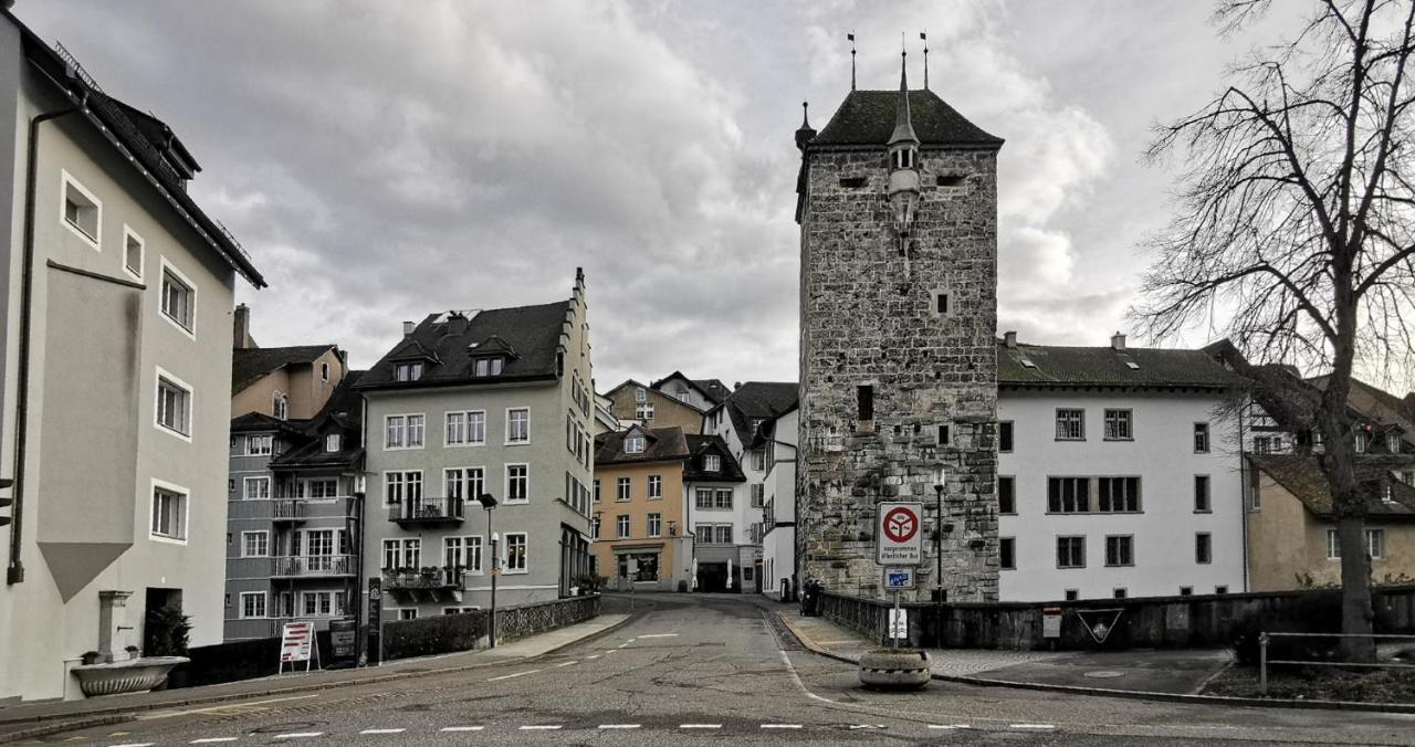 Blick Auf Schwarzen Turm - Freihofapartments Бругг Экстерьер фото